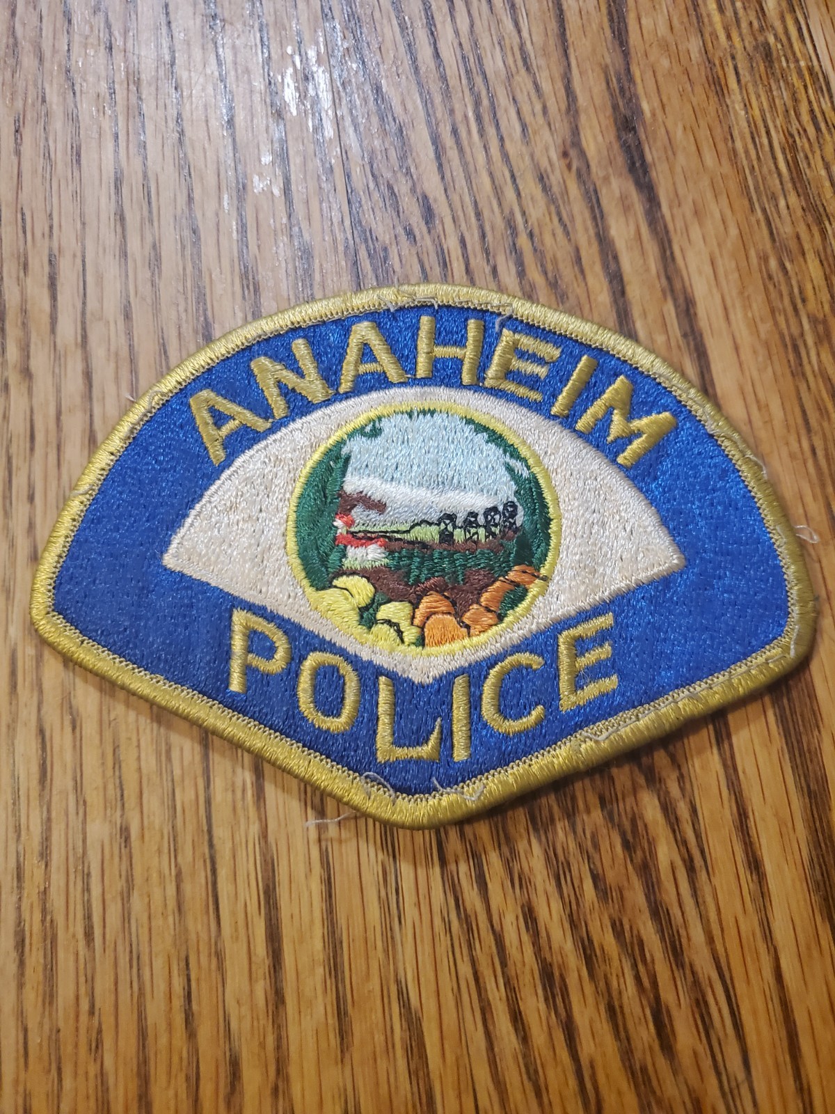 Obsolete Anaheim Police Department shoulder patch
