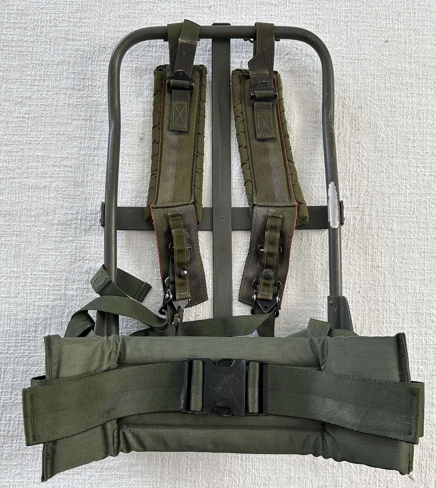 USGI Alice Pack Frame Complete W/ Shoulder Straps Waist Pad LC-2 USA