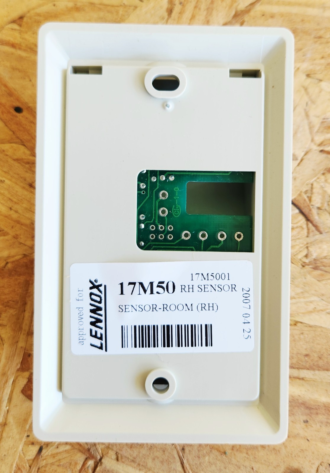 Lennox 17M50 Humidity Sensor, Wall Mounted (RH)