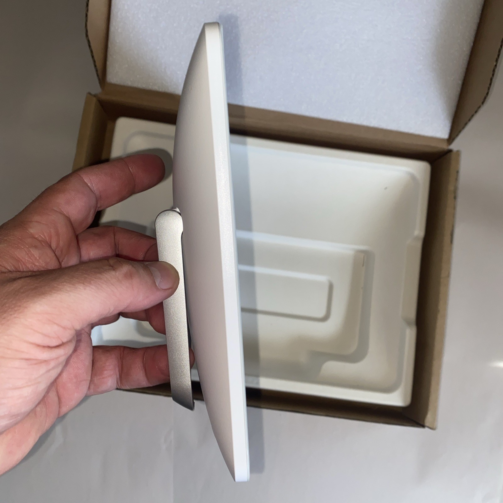 Crisco Telepresence Touch 10 Device