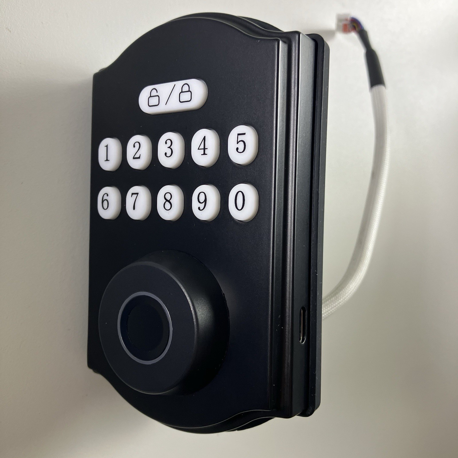 POWIFY Fingerprint Smart Front Door Lock w Handle Set Keyless Entry