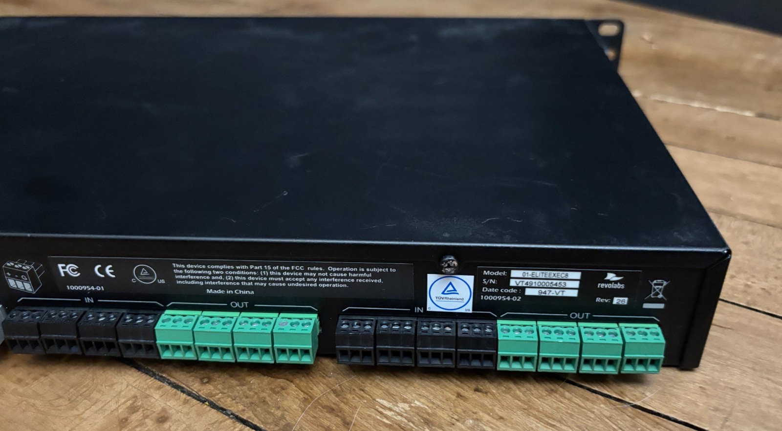 Revolabs 01-ELITEEXEC8 /Executive Elite 8-Channel Wireless System (no mics)
