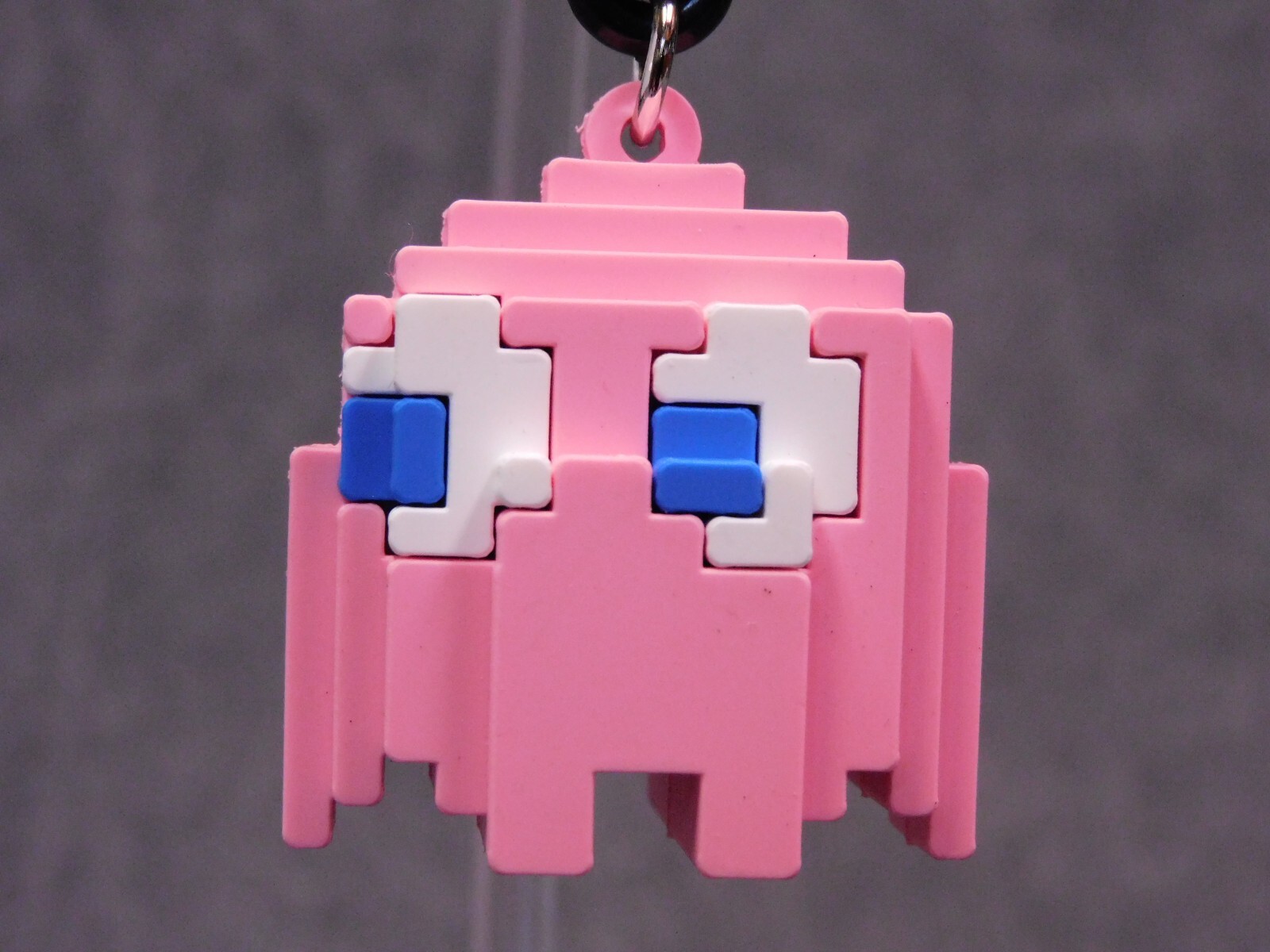 Pac-Man NEW * Pinky Clip * Blind Bag Video Game Key Chain Monogram