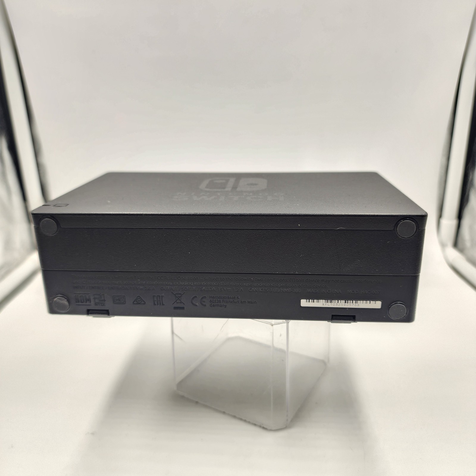Nintendo Switch Dock Station HAC-007 *pre-owned