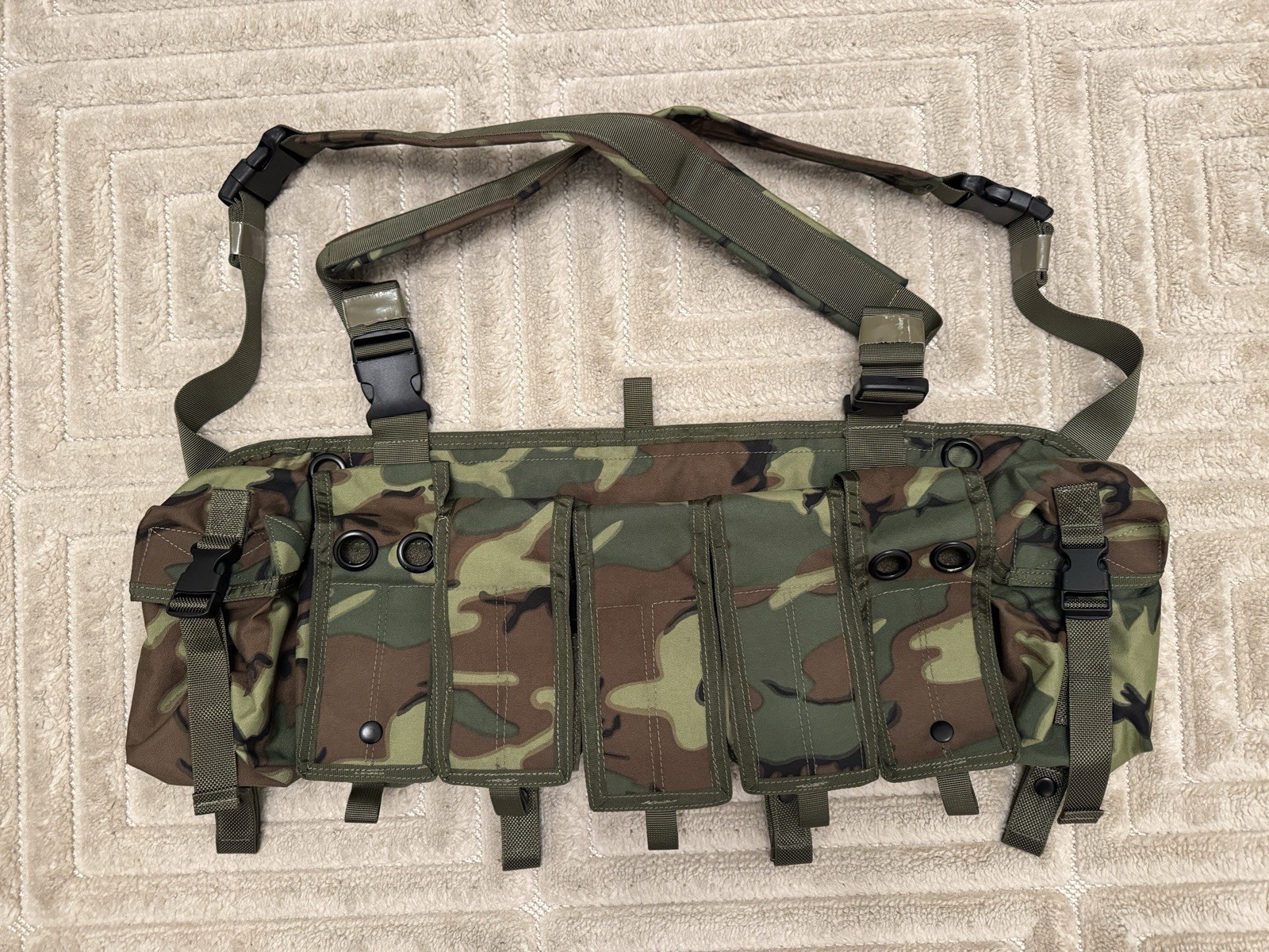 Shekkin Gear SF Chest Rig