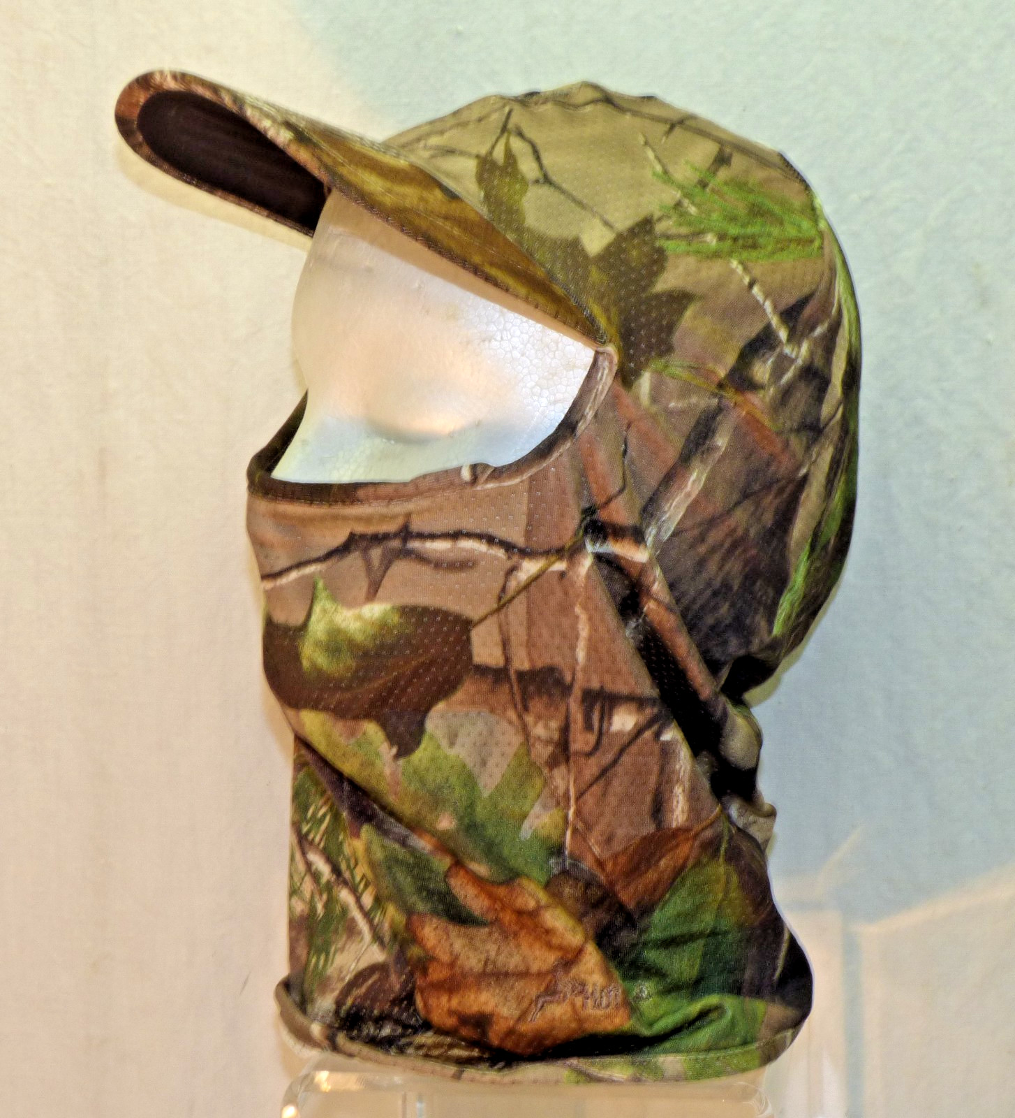 Realtree Hot Shot Balaclava Neck Gaiter Hood Hat Lightweight Breathable Camo