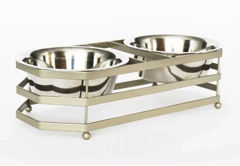 B&E EXLEY CHAMPAGNE METAL DOUBLE PET FEEDER 1qt ANGLED