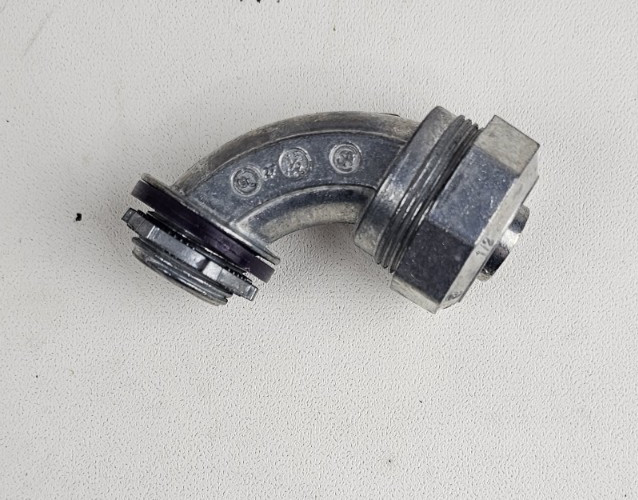 EATON LT509ODC 1/2" ANGLE LT CONNECTOR