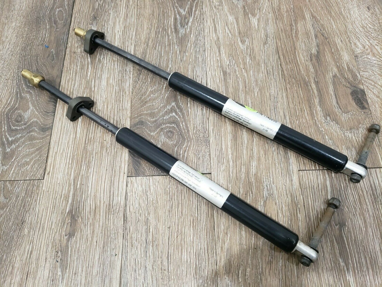 Set of 2 Shock Gas Suspension Invacare TDX SP 1142255 Power Wheelchair