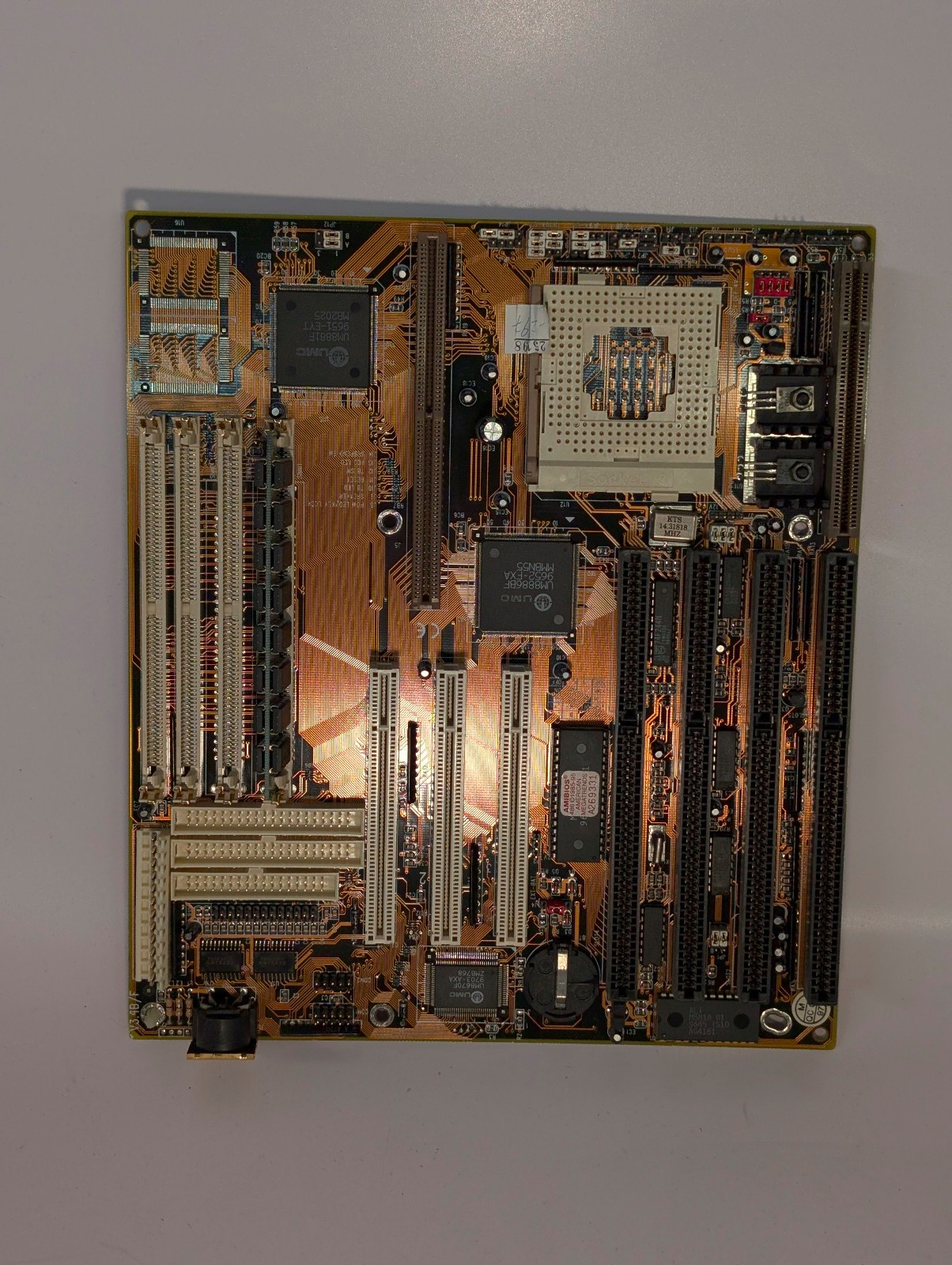 PCChips Hsin Tech M919 VER 3.4B/F; Socket 3; 486 motherboard; untested; no CPU