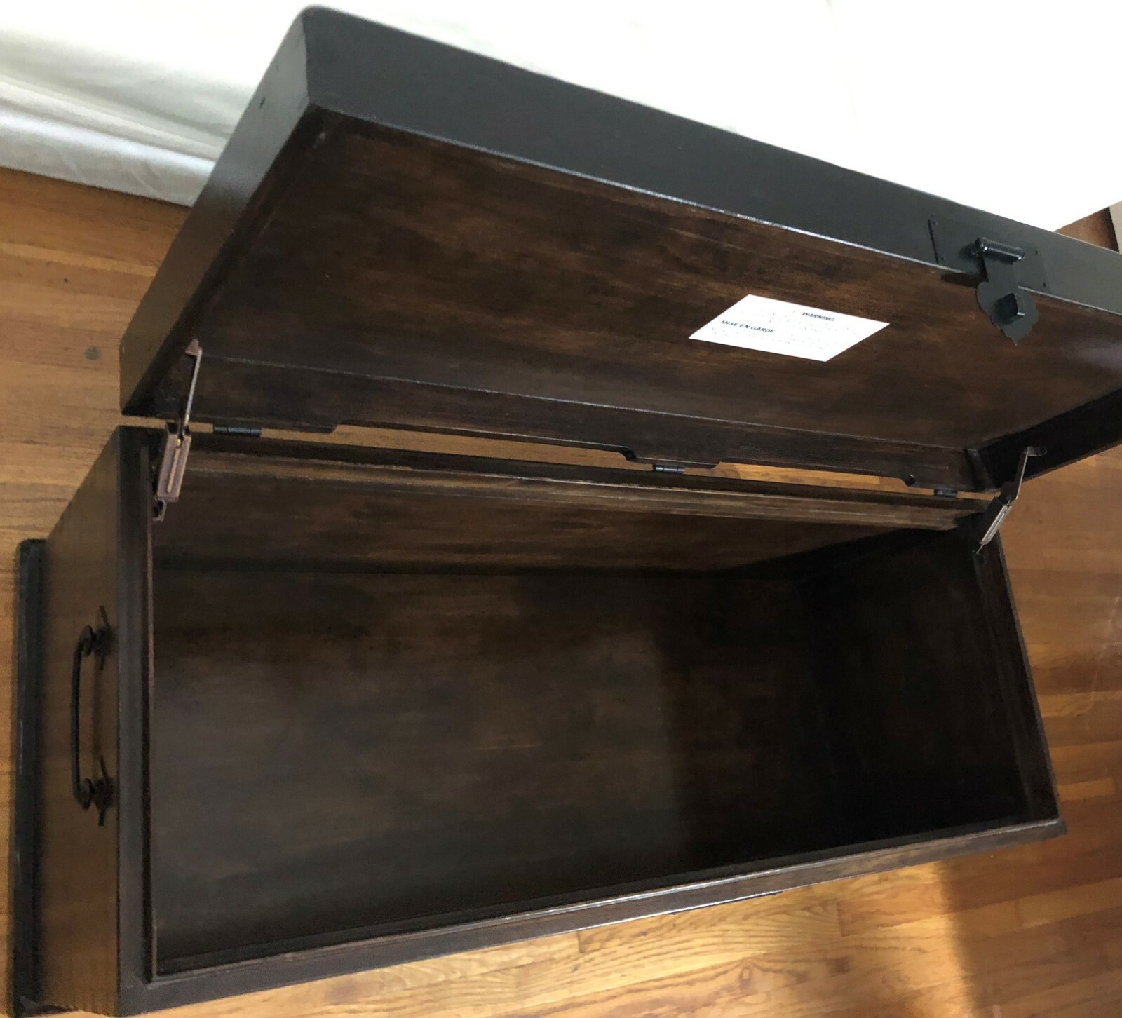 RARE! POTTERY BARN SOLID WOOD STEAMER COFFEE TABLE "EMMETT" TRUNK CHEST STORAGE