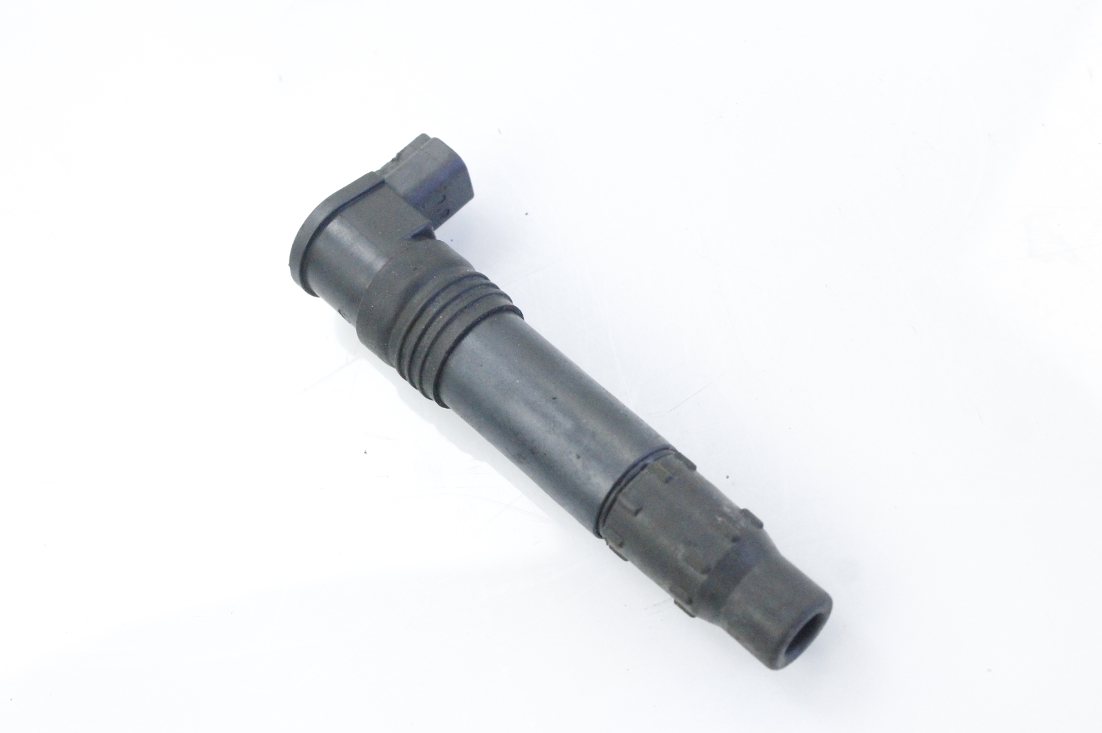 03-06 KAWASAKI Z1000 IGNITION COIL SPARK PLUG CAP  21171-0028