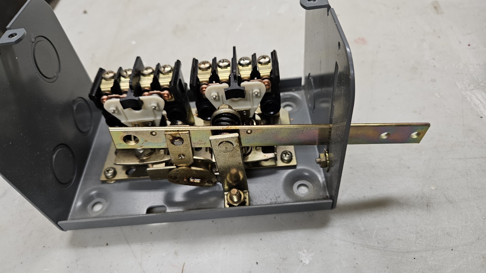 Square D 9038AG1 Class 9038 Type AG-1 Mechanical Alternator Liquid Level Switch
