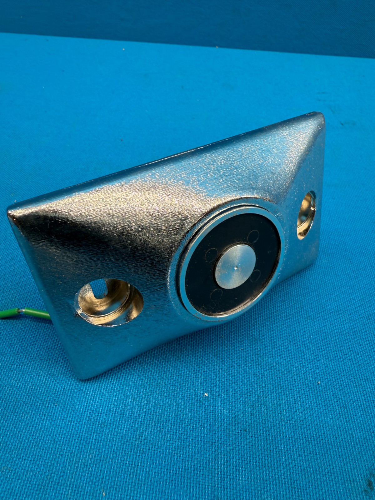 Simplex 2088-9609 Chrome 24VDC Surface Mount Door Holder 185-145