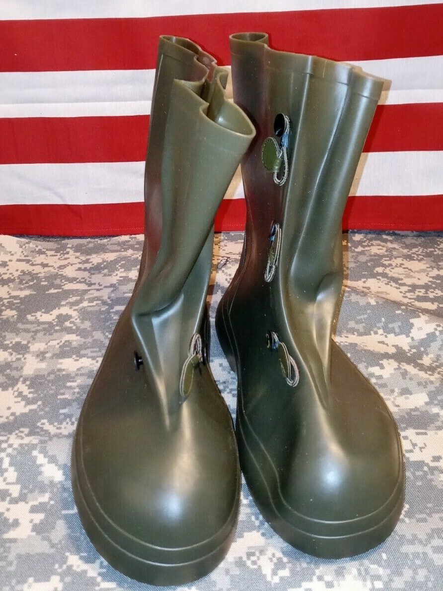MILITARY OD GREEN RUBBER WATERPROOF OVERBOOTS GALOSHES BOOTS US SIZE 12 - 12.5