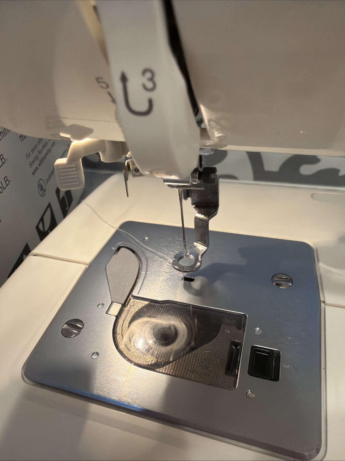White W3300 Computerized Sewing Embroidery Machine
