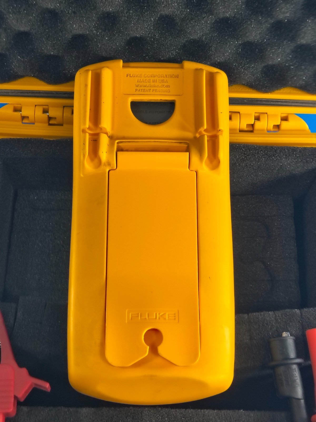 Fluke 787 ProcessMeter Calibrator Meter Multimeter