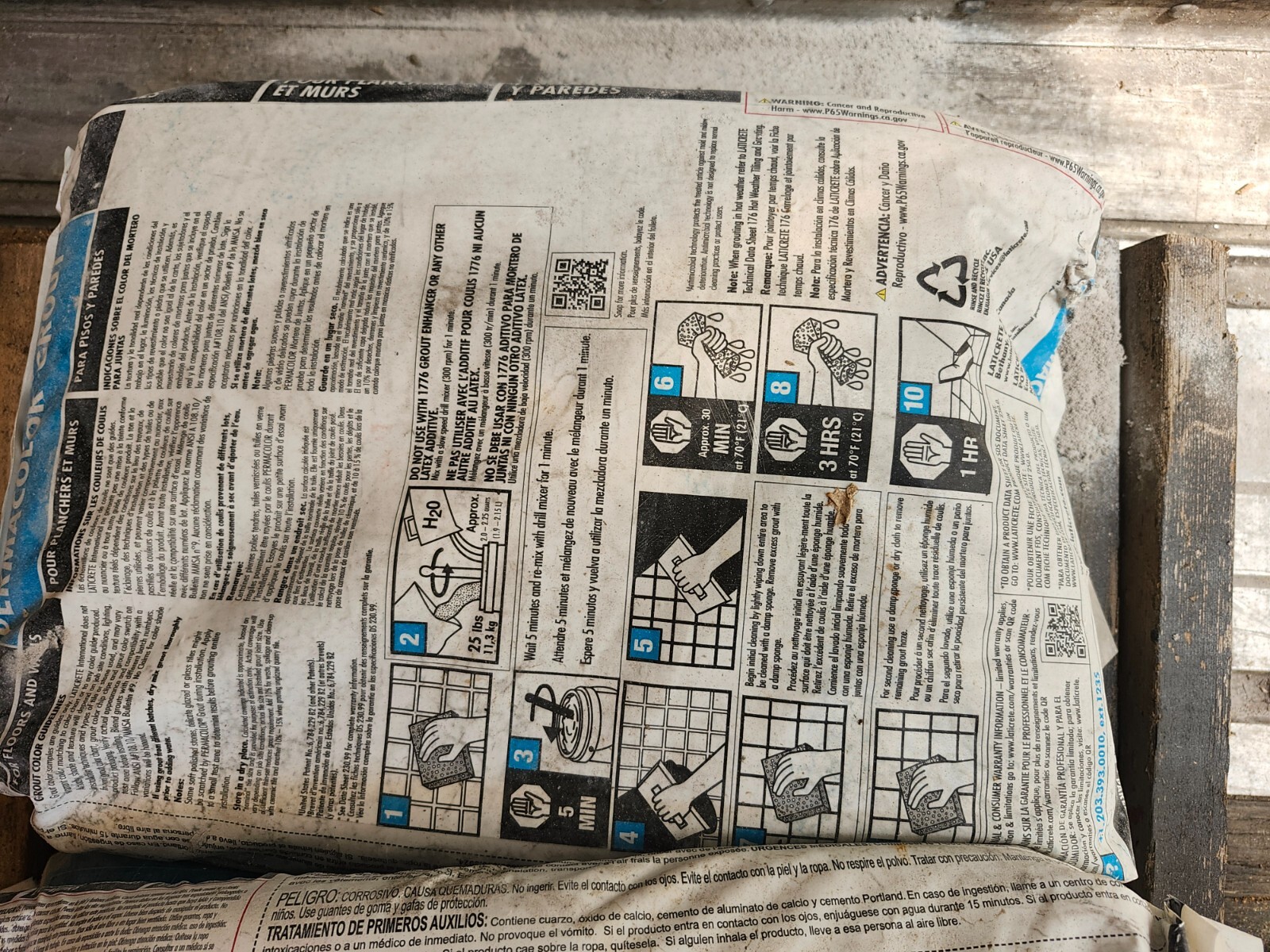 Laticrete PermaColor Grout - Sterling Silver 25lbs OPEN BOX