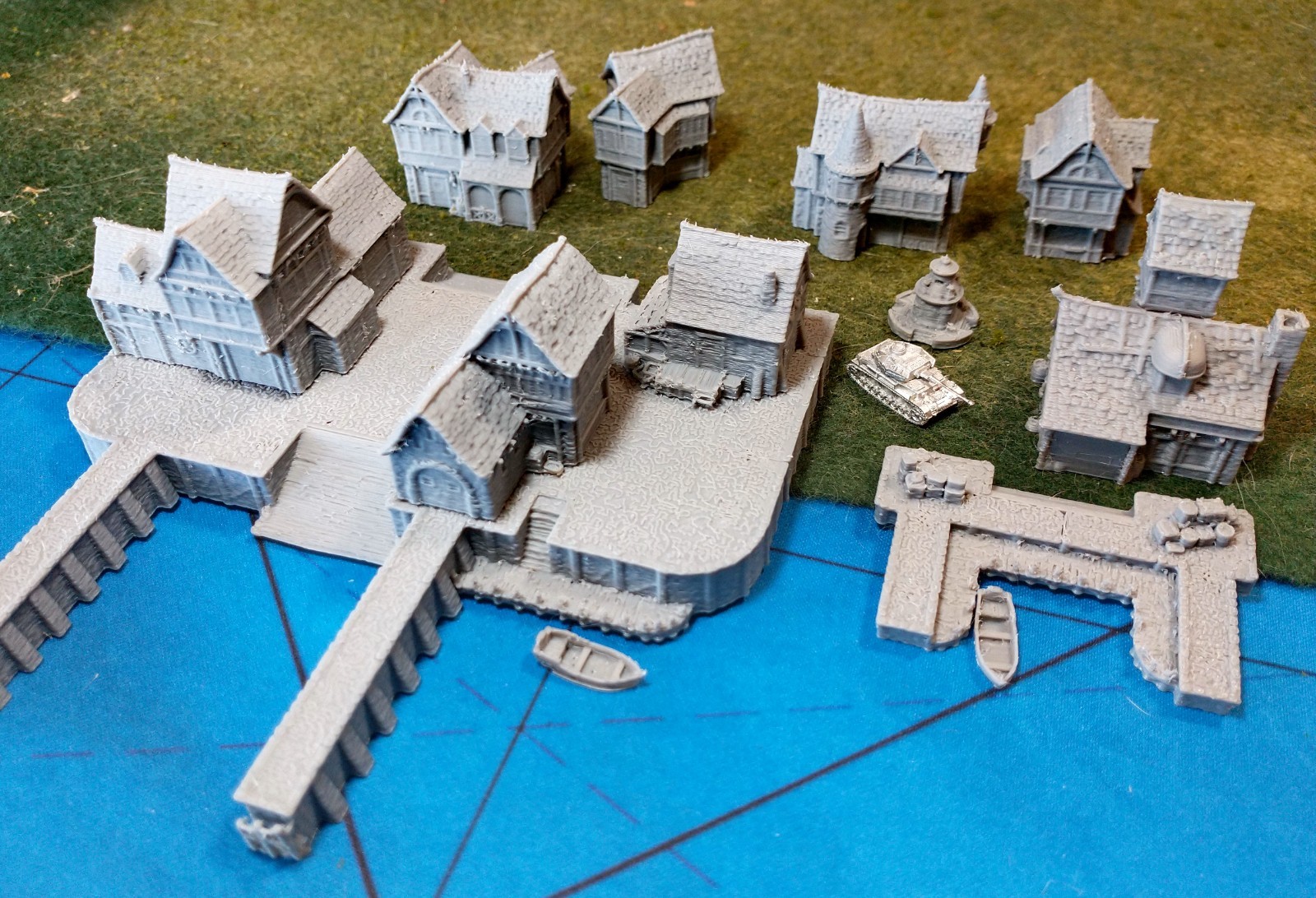 Ancrabourg European Port City 8 buildings + Docks 6mm 1/285 Terrain Micro Armour