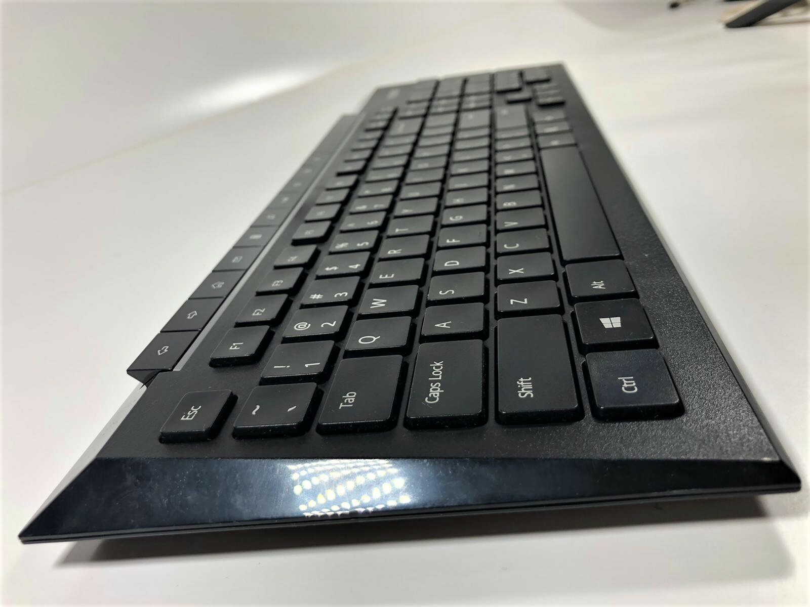 Rapoo 8200P Multimedia Wireless Keyboard