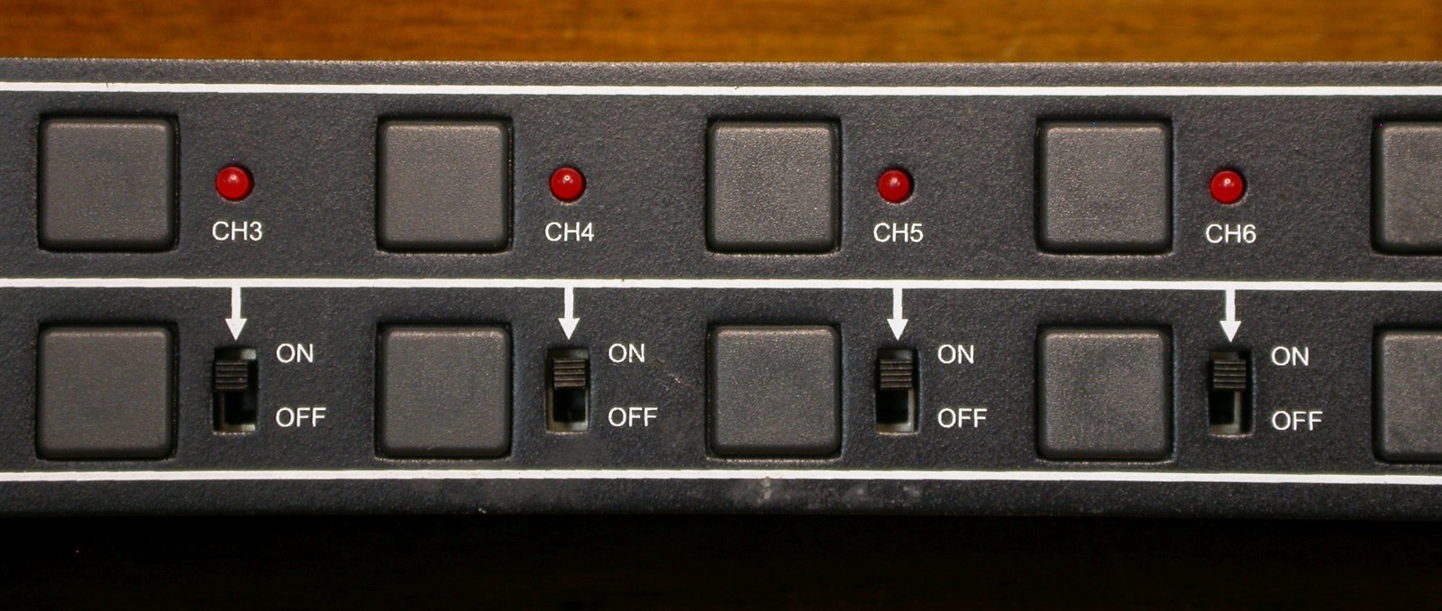 American DJ Light Copilot LC-100 Light Controller Audio/Chasing 8 Channels