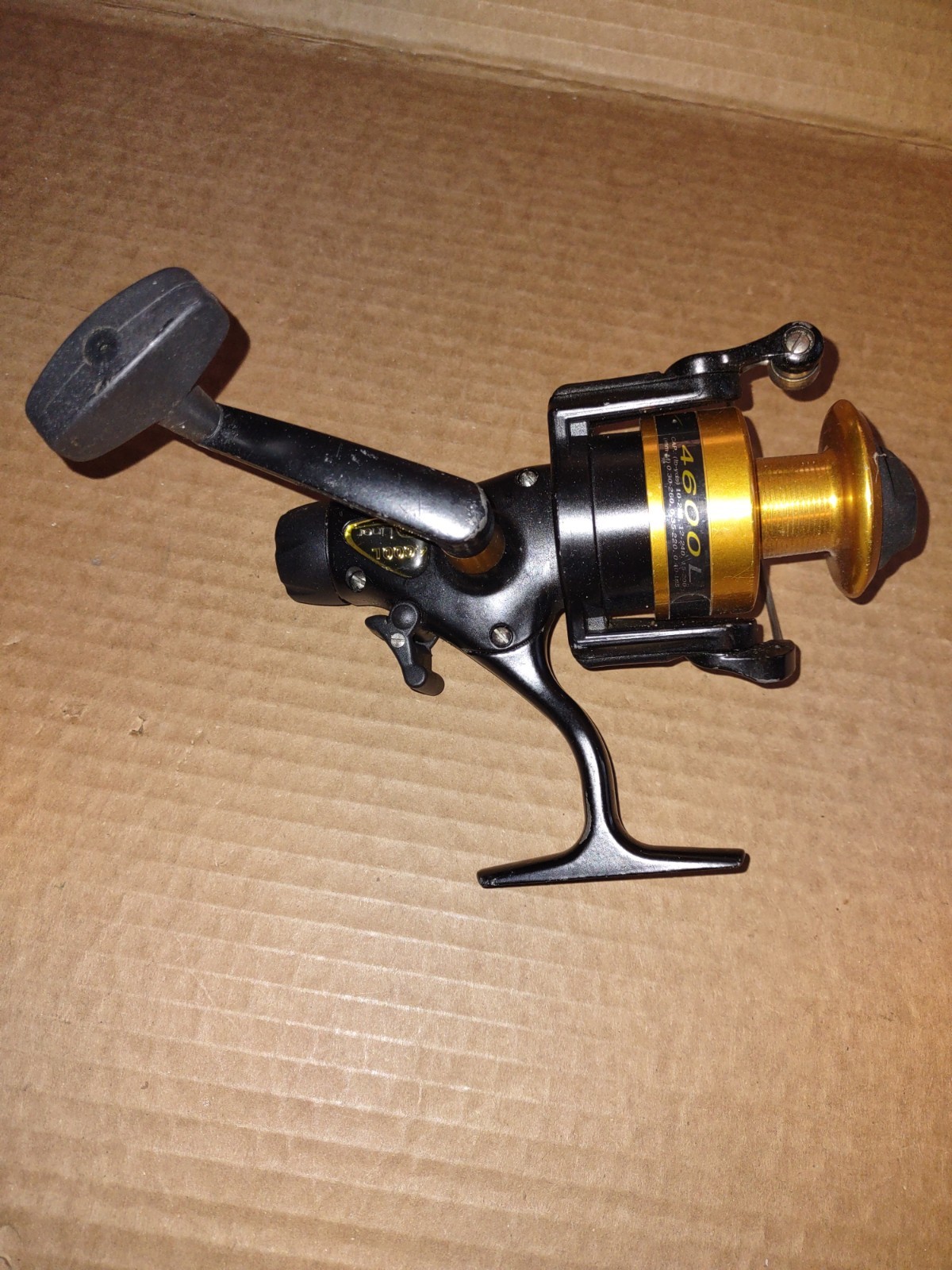 Vintage Penn 4600l Fishing Reel