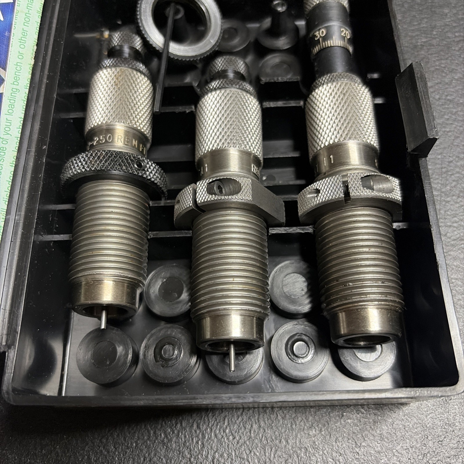 REDDING Premium Series Deluxe 22-250 Remington Die Set (68106)