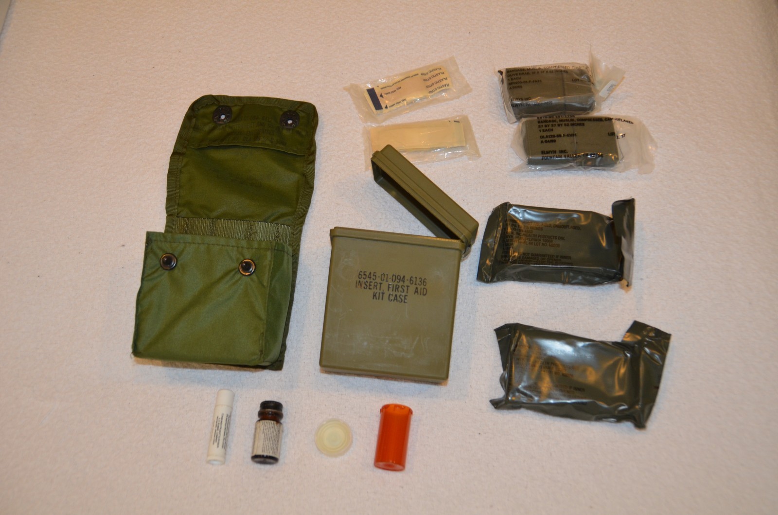 US Military Survival First Aid Kit Cold Climate Kit Item Incomplete