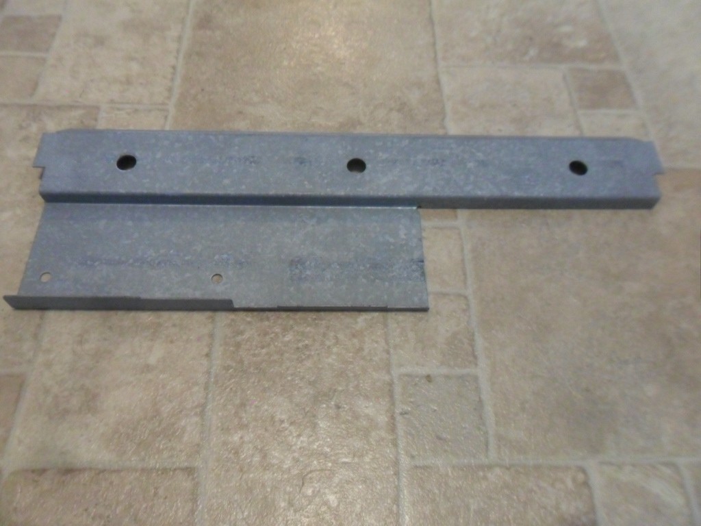 4 pack used Dixie Narco 501T 501R 501MC soda machine single column can shims