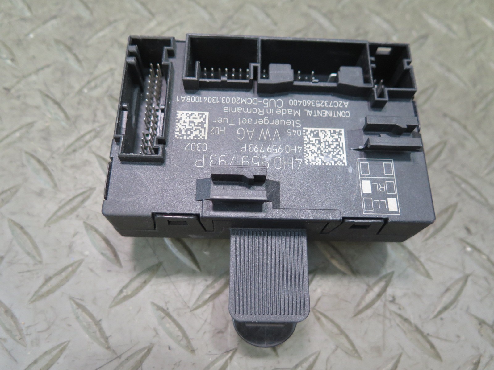 2011-2018 PORSCHE CAYENNE 958 FRONT LEFT DOOR CONTROL MODULE 4H0959793P