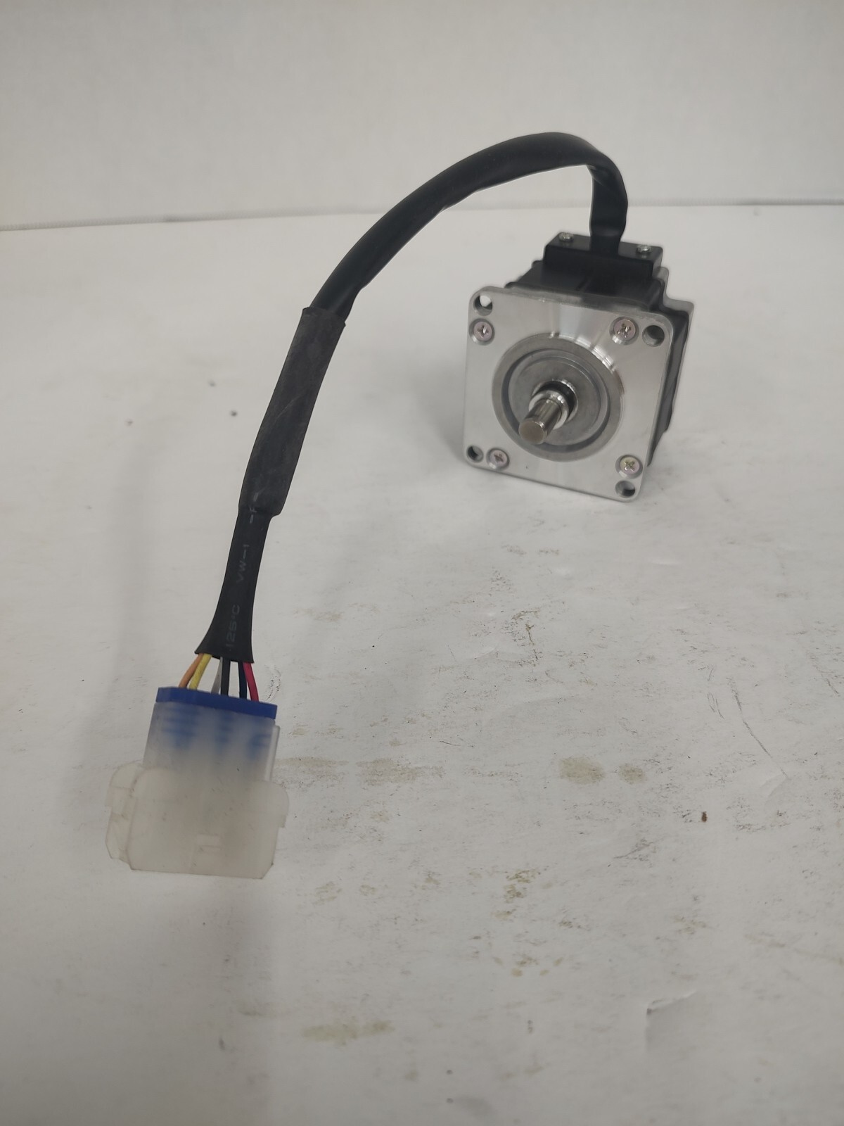 Minebea / NMB  P23KMK227-01W Stepper Motor T18 X 26-01