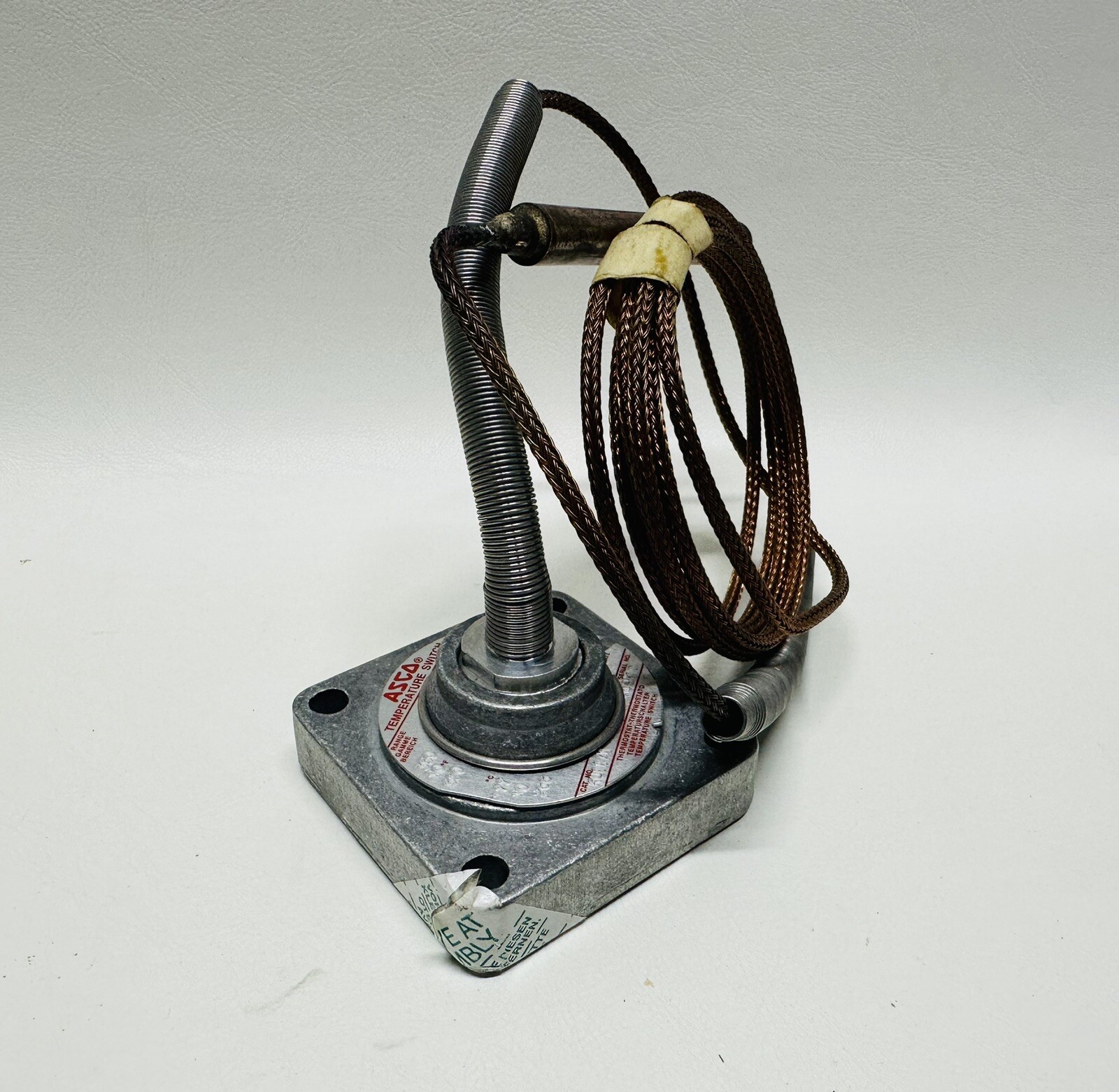 NEW Asco KU11A1 Temperature Switch