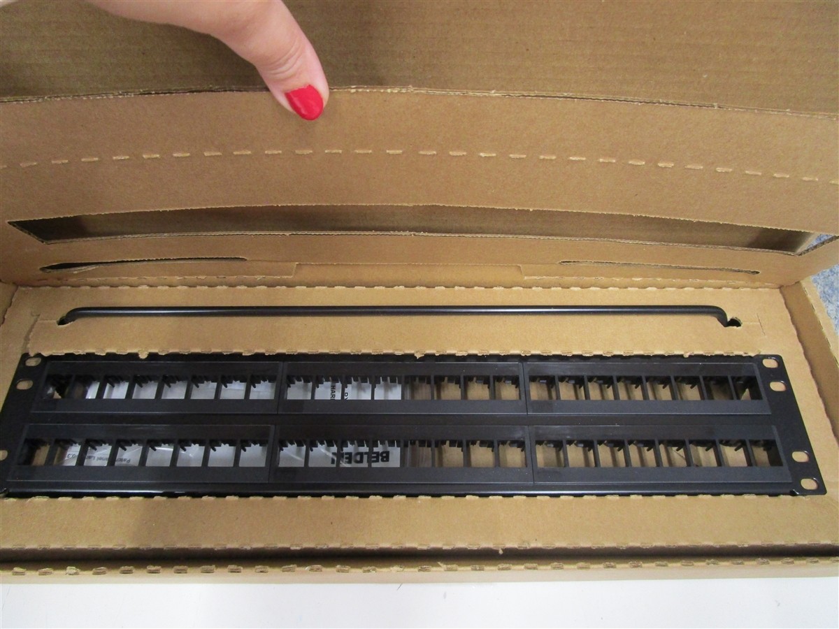 BELDEN AX101458 Flex Patch Panel 48-Port BLACK Empty NEW