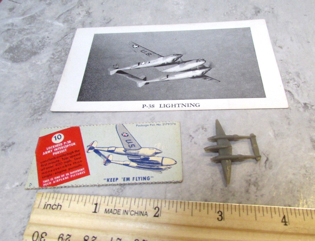 vintage WWII plane recognition plastic plane, ID Card & Peco #10, P-38 Lightning