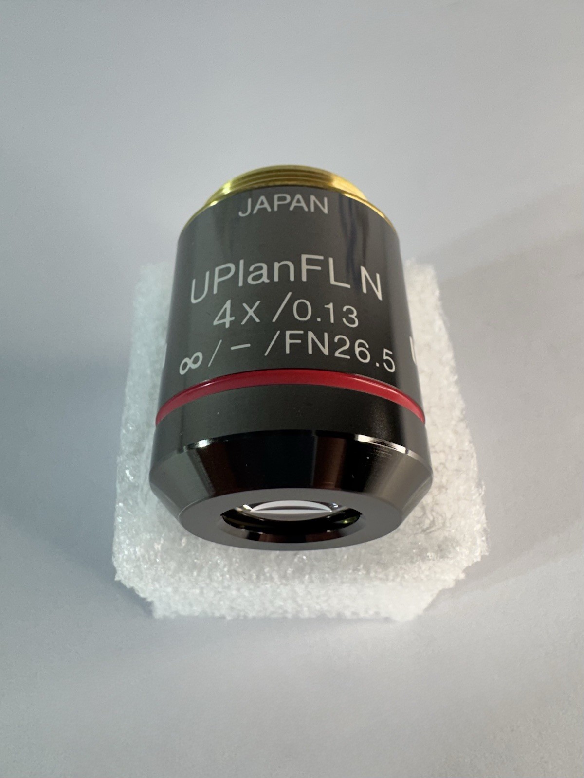 Olympus UPlanFL N 4x /0.13 ∞/– FN26.5 UIS2 Microscope Objective Lens