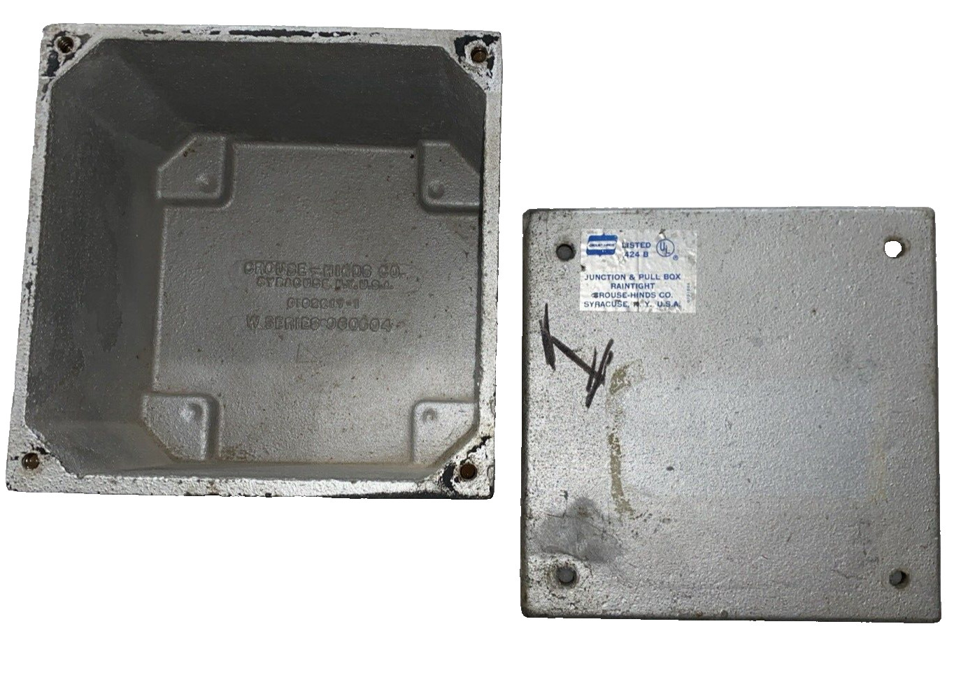 CROUSE HINDS 424 B JUNCTION & PULL BOX RAINTIGHT