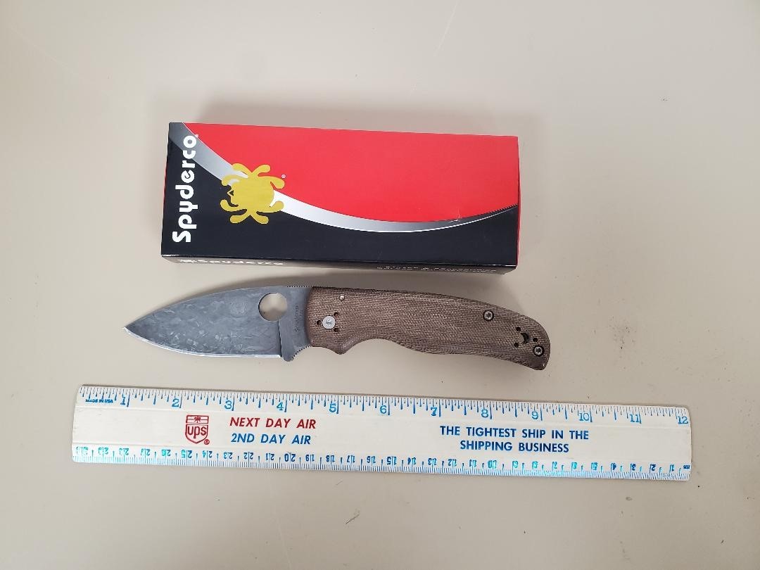SPYDERCO SHAMAN GREEN MICARTA C229MPM4 (NLG056426)