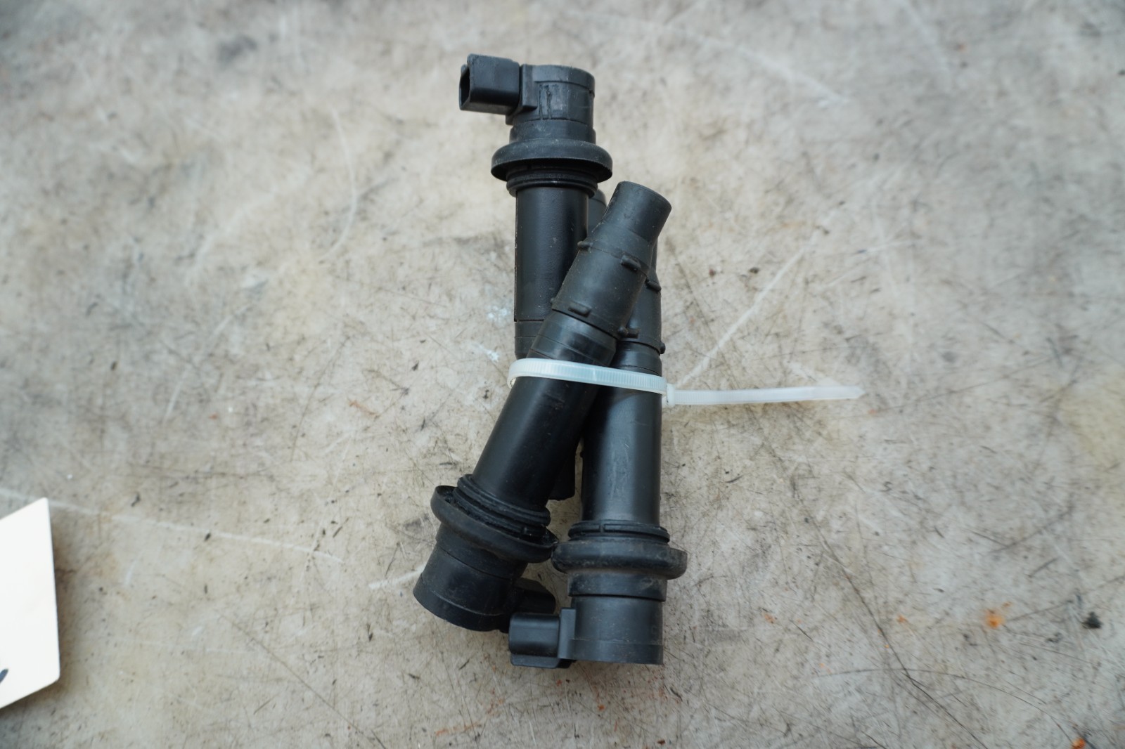 06 YAMAHA R1 SET OF COIL STICKS E-736