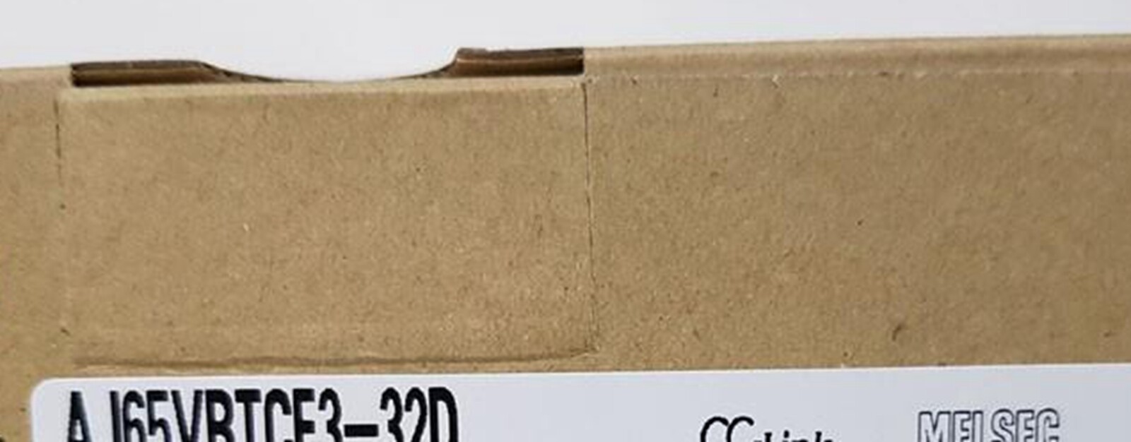 NEW Mitsubishi PLC AJ65VBTCE3-32D