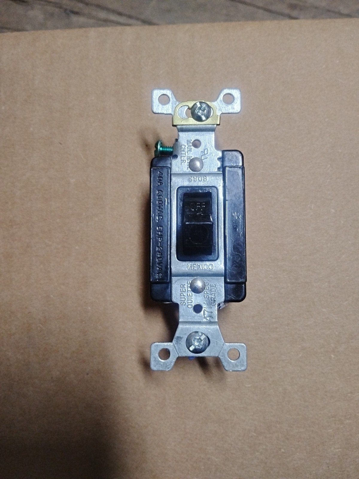 Eaton  AH6808UCO - Man Cont 40A 600VAC 2 Pole. New