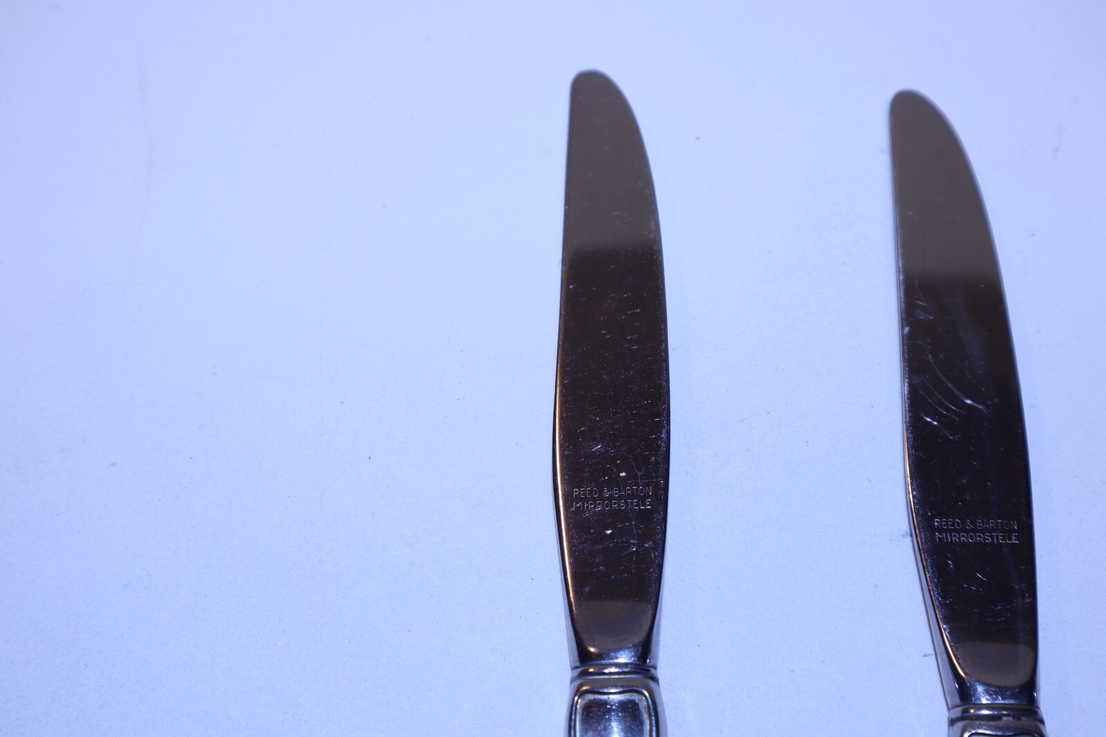 Reed And Barton REGENCY Stainless Flatware Replacements - 4 Dinner Knives 9"