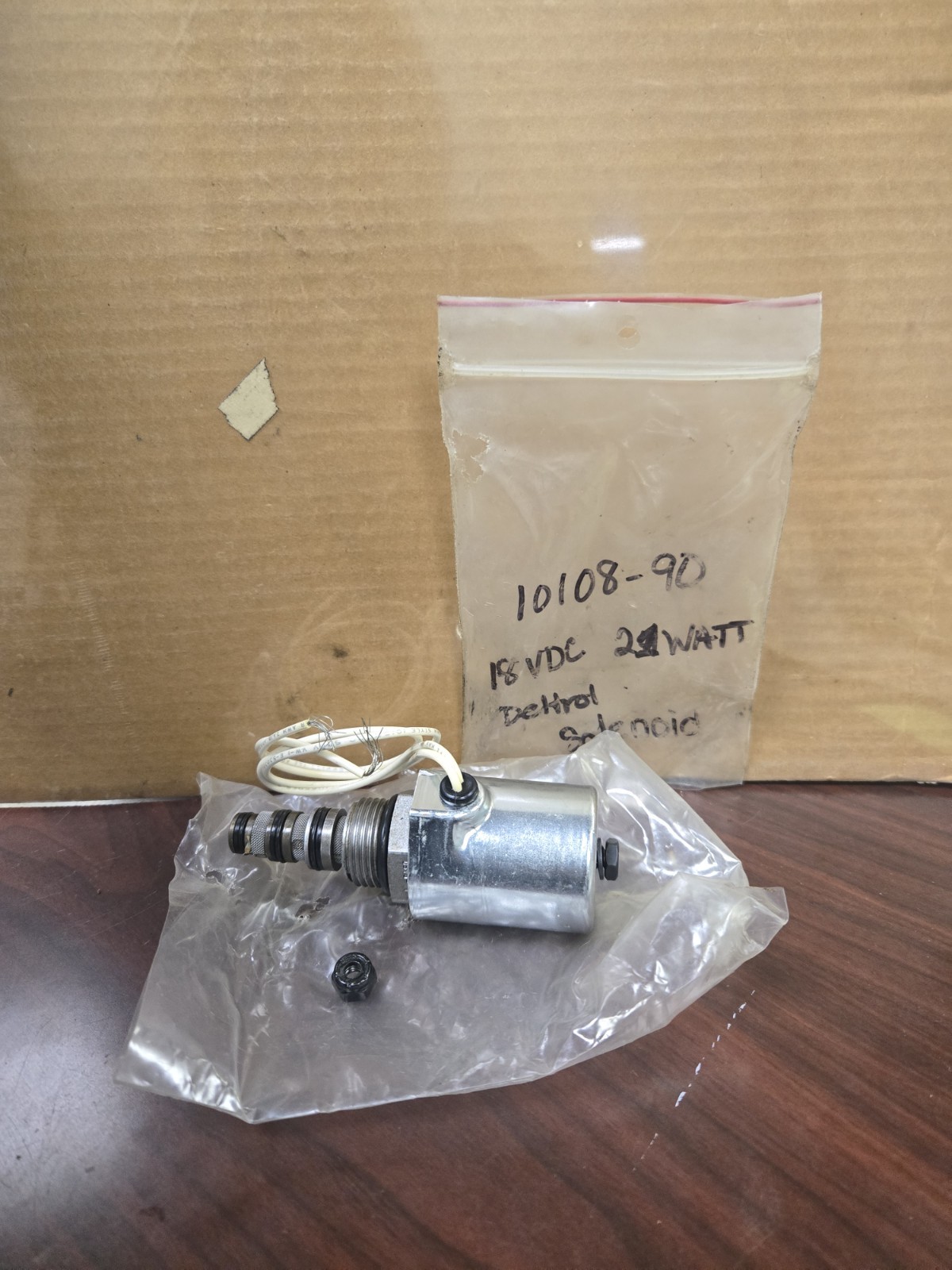 10108-90 NEW 18VDC 21 WATT DELTROL SOLENOID FREE SHIPPING!