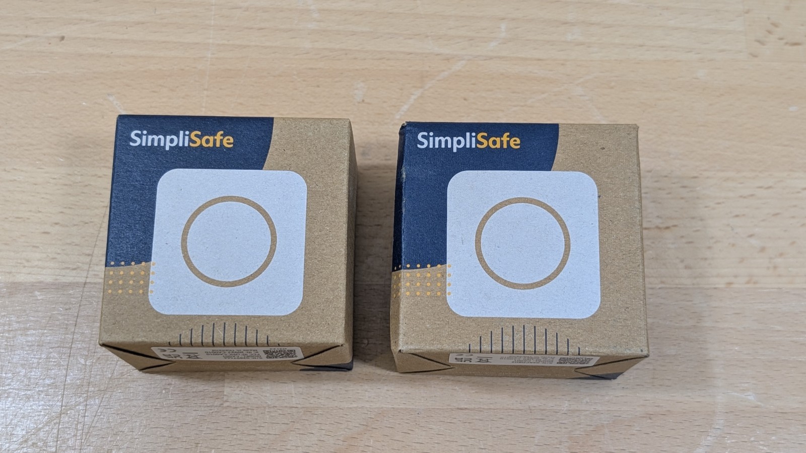 2x NEW Simplisafe MOTION SENSOR White CA001 (Latest Model) Lot