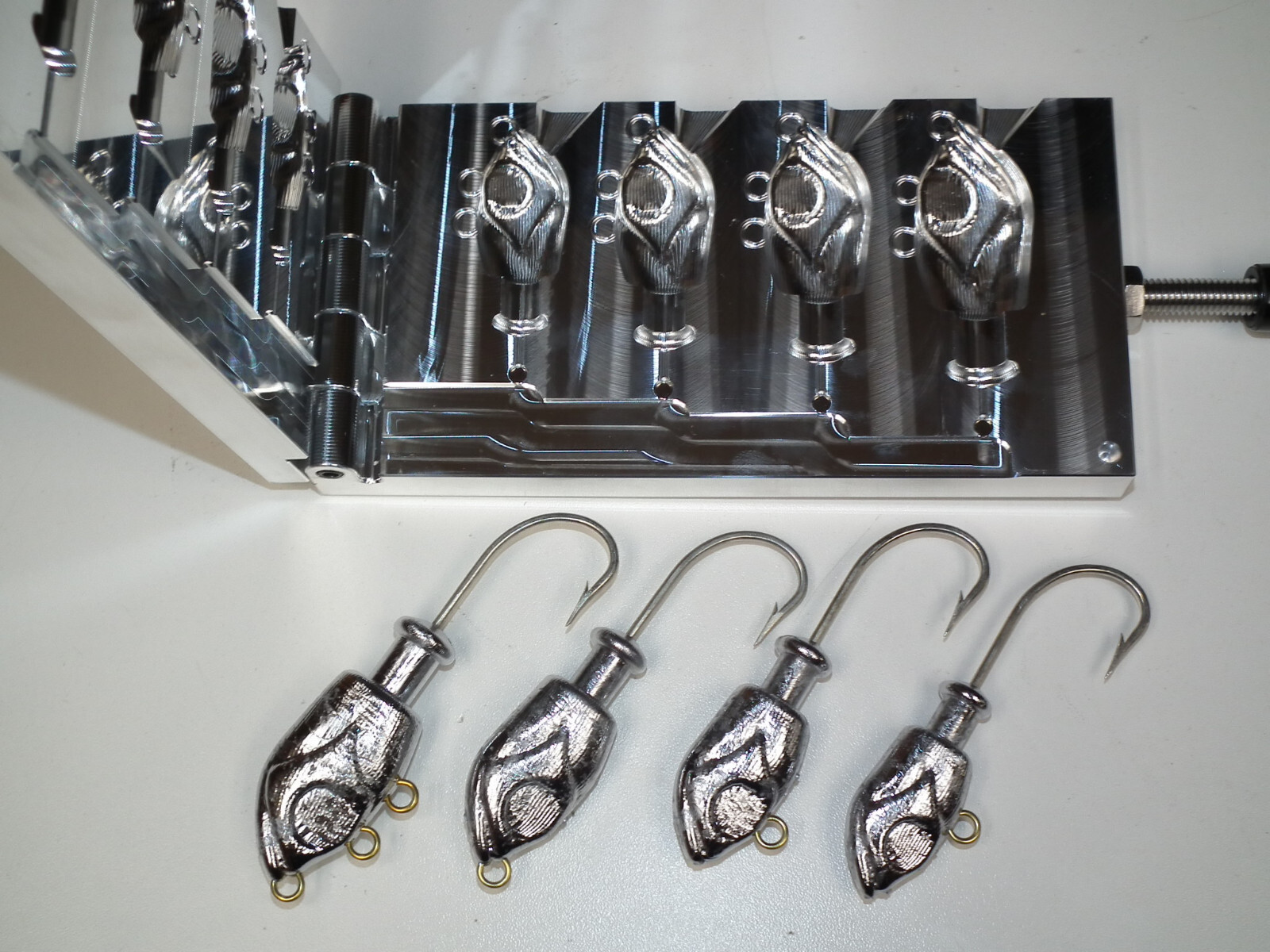 Saltwater Guppy Jig -2  mold 4,5,6,8oz CNC Aluminum USA Mad Shadder