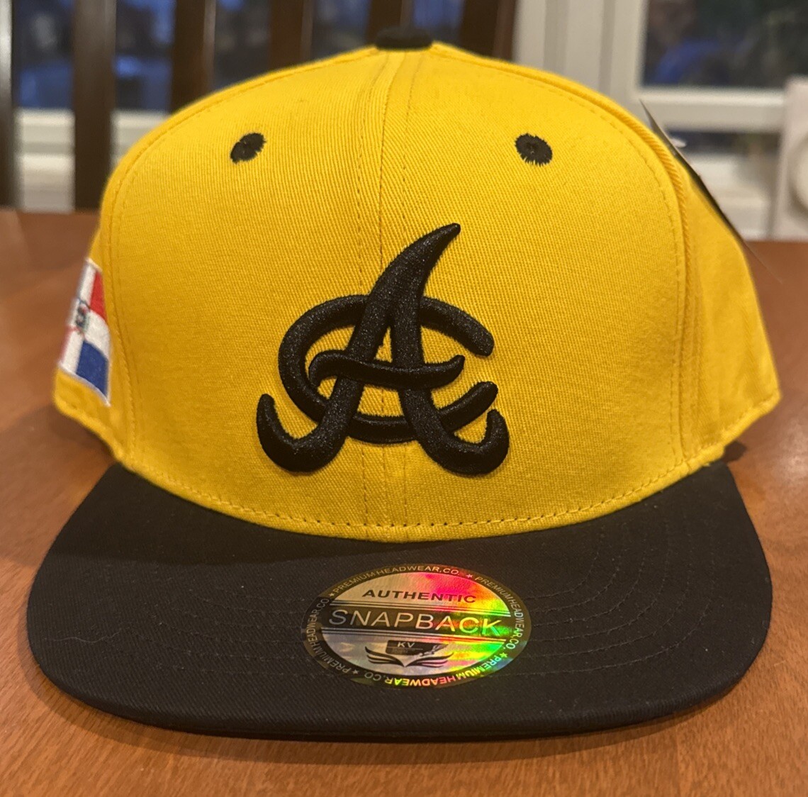 Aguilas Cibaeñas SnapBack Yellow Hat Cap Gorra Dominican Republic DR Flag Logo