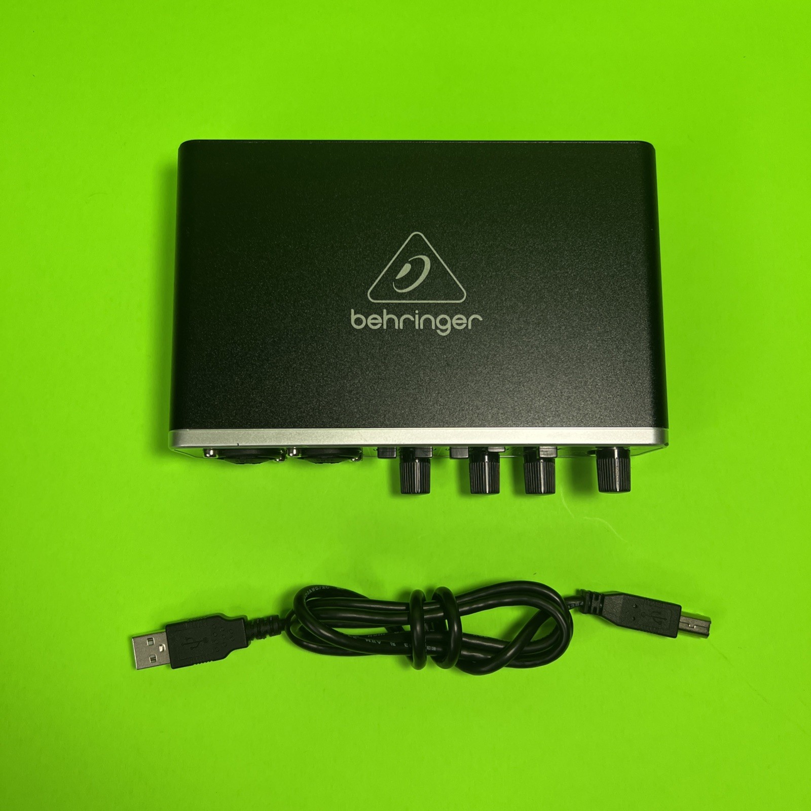 Behringer U‑Phoria UMC202HD USB Audio Interface W/ Cable - SAME DAY - WARRANTY