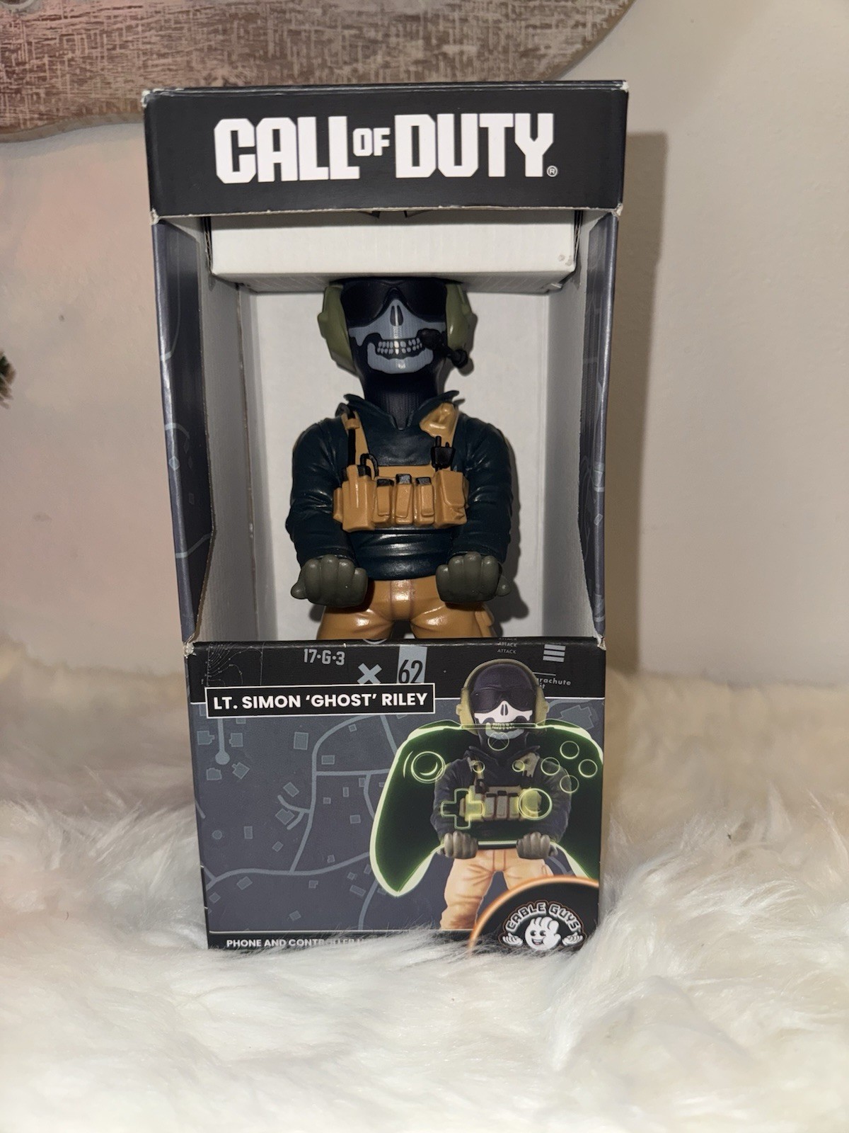 Authentic Call Of Duty LT Simon 'Ghost' Riley Phone & Controller Holder 8.5" New