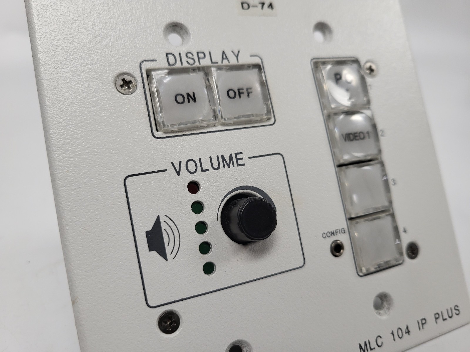Extron MLC 104 IP Plus MediaLink Controller Ethernet Control Wall Mount