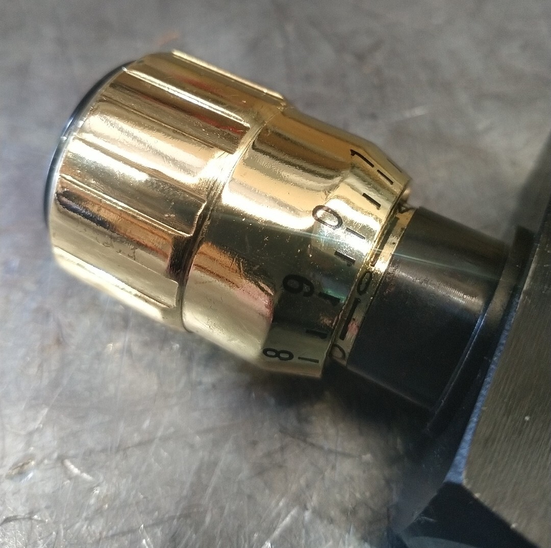 FC-G1 1/4 - Hydraulic Flow Control Valve with Reverse Flow Check 1 1/4"