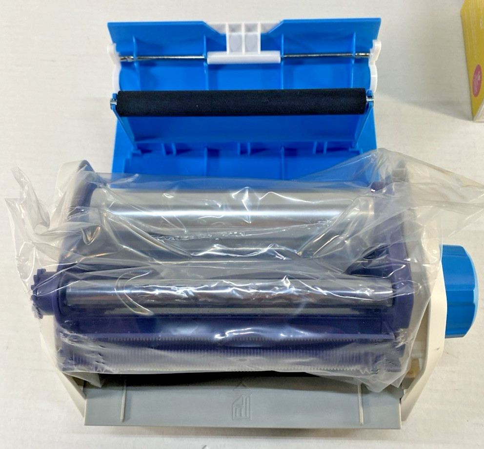 Xyron Create-A-Sticker 5 Inch Sticker Maker w/ New Sealed Refill Bundle